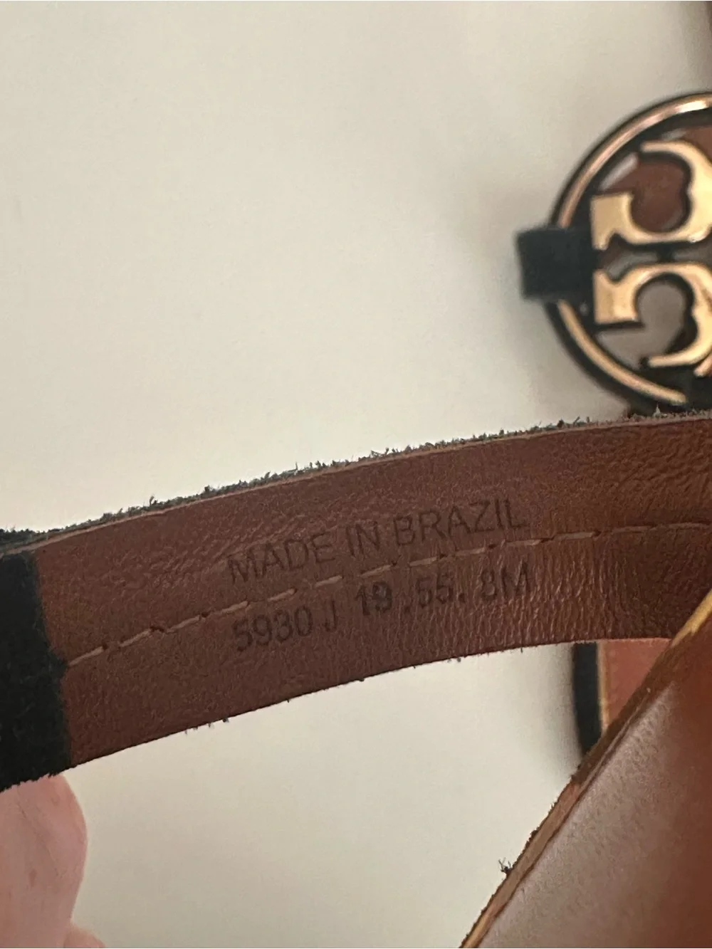 Tory Burch Miller Suede Sandals Black Gold Logo Thong Size 8